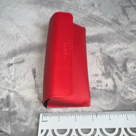 Guess Red Sunglasses Case - Picture 3 of 6